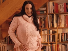 Huge tits MILF posed in hot clothes